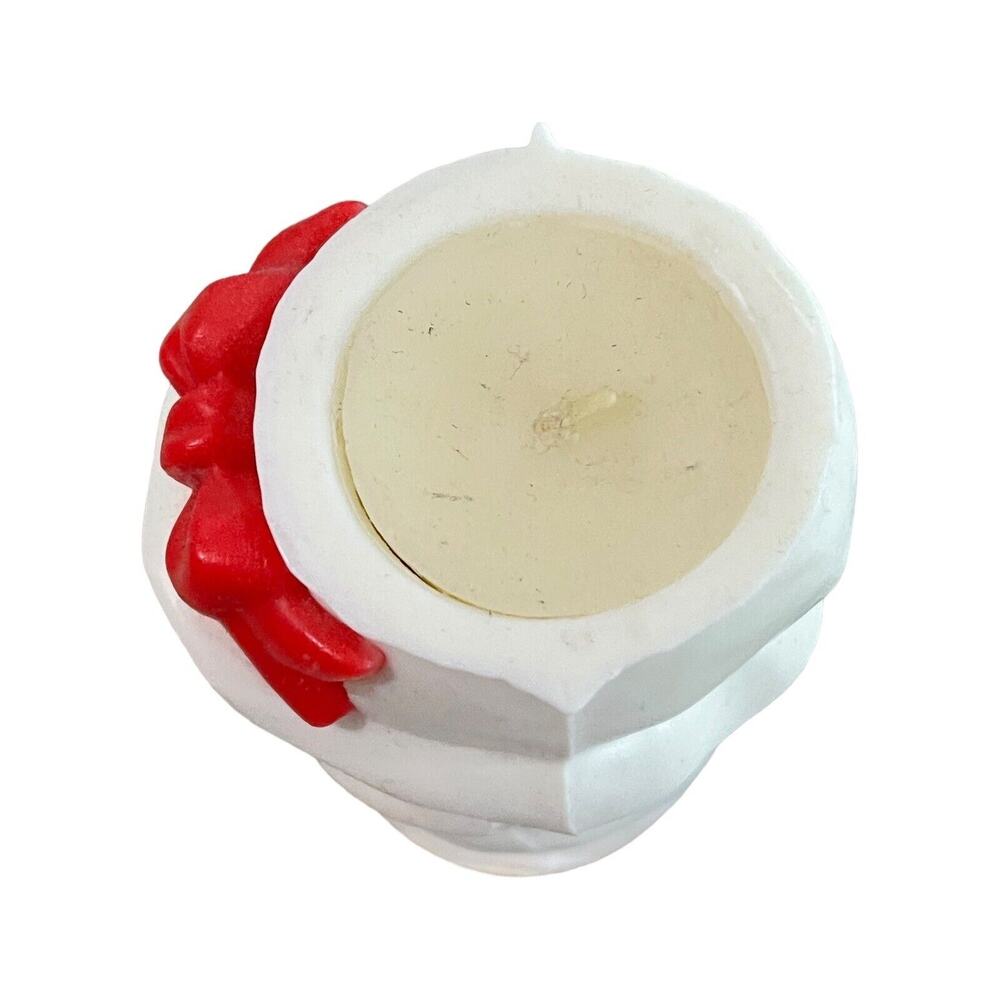 Avon SNOWMAN Christmas Bayberry Fragrance Candle Mrs. Snowlight 5 1/4" Vintage - Picture 4 of 9